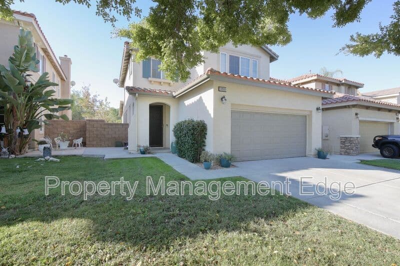 Lake Elsinore House: 33555 Cedar Creek Ln