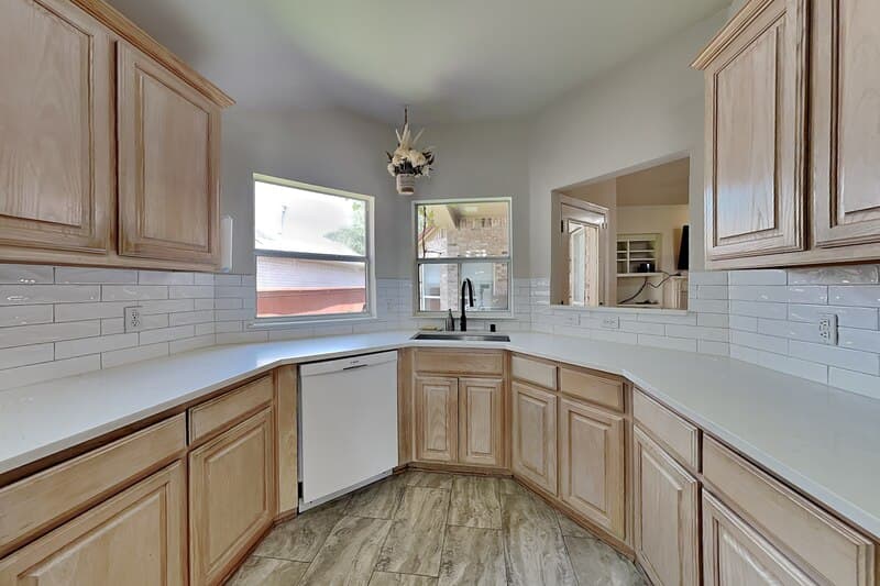 Carrollton House: 1716 Alpine Dr