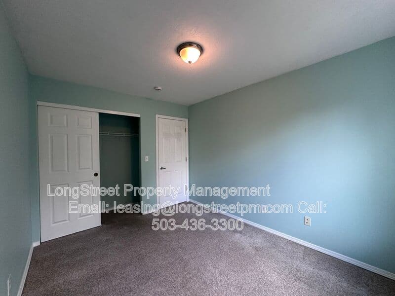 Tigard Townhome: 14795 SW Fern St