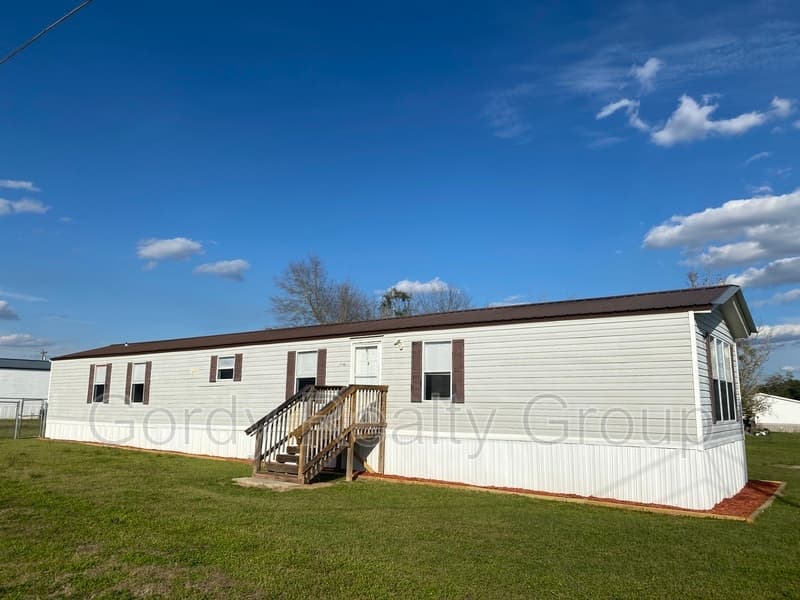 Grand Ridge House: 2146 Shadow Bay Drive