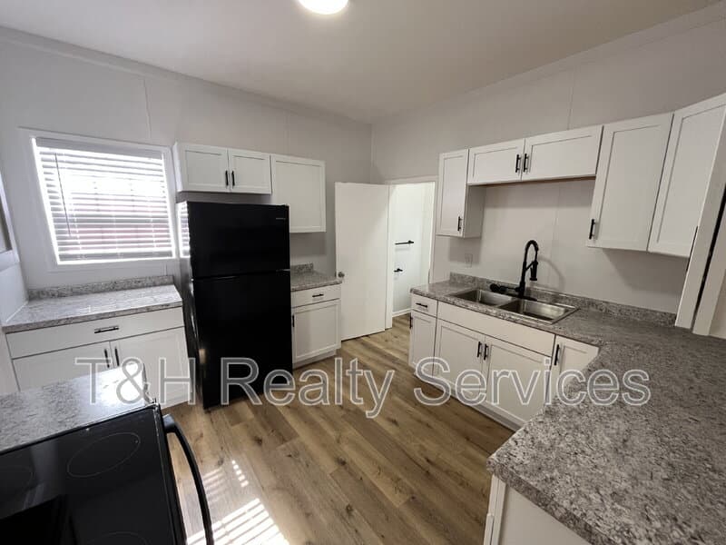 Indianapolis House: 2114 Webb Street