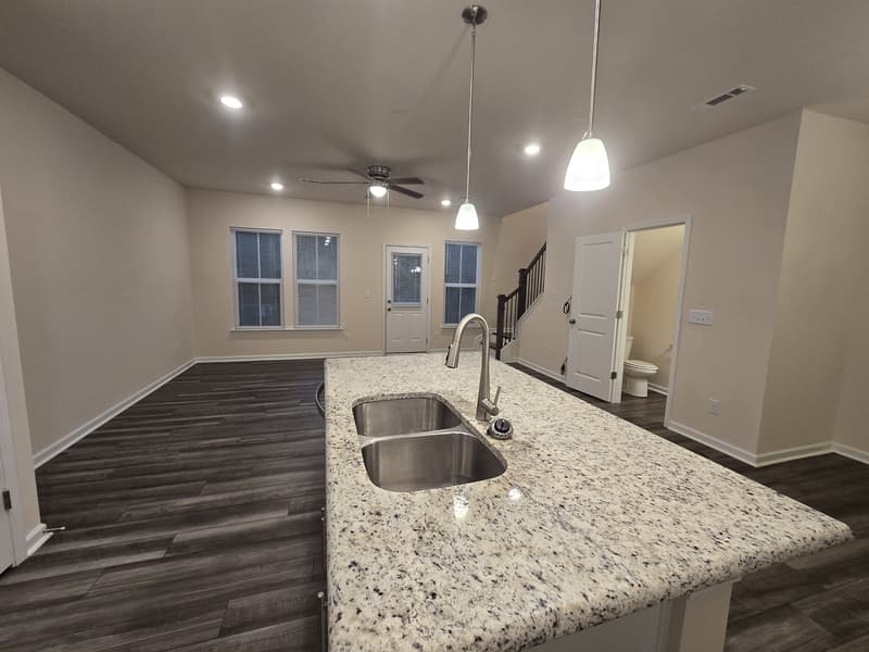 Jamestown Townhome: 4028 Beckton Trail