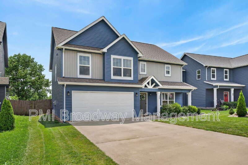 Clarksville House: 488 Kinslow Court