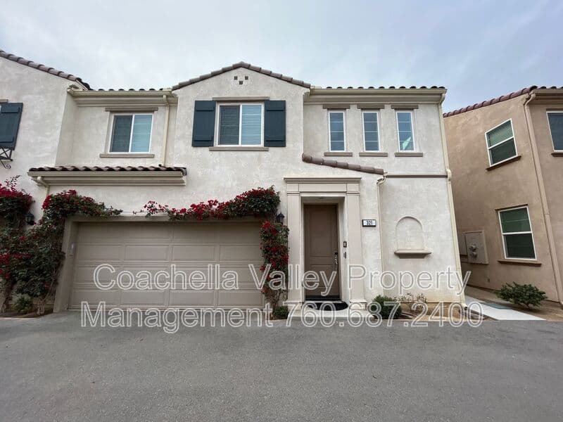 Palm Desert Condo: 321 Paseo Gusto