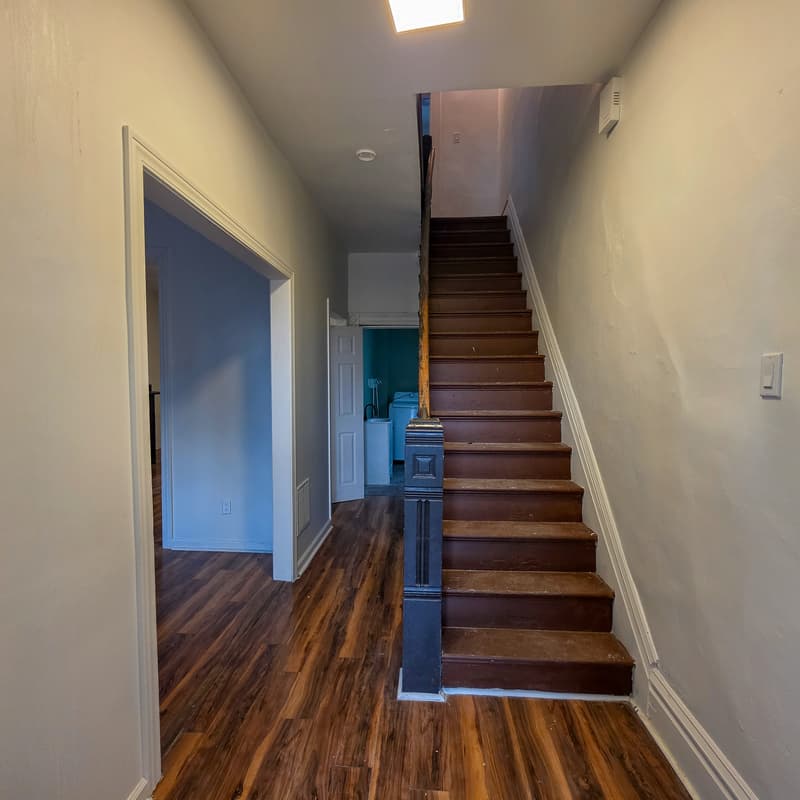 Pittsburgh House: 110 Kirk Avenue