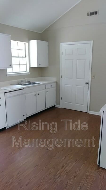 Hueytown House: 1048 25th Ave N
