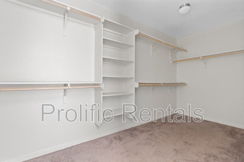 Killeen House: 6117 Verde Drive