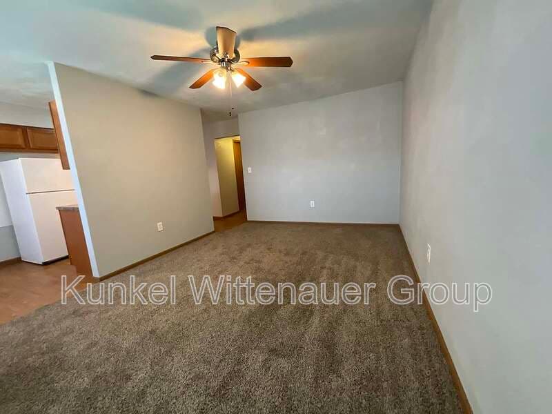 Swansea Condo: 1810-12 Jamestown Road