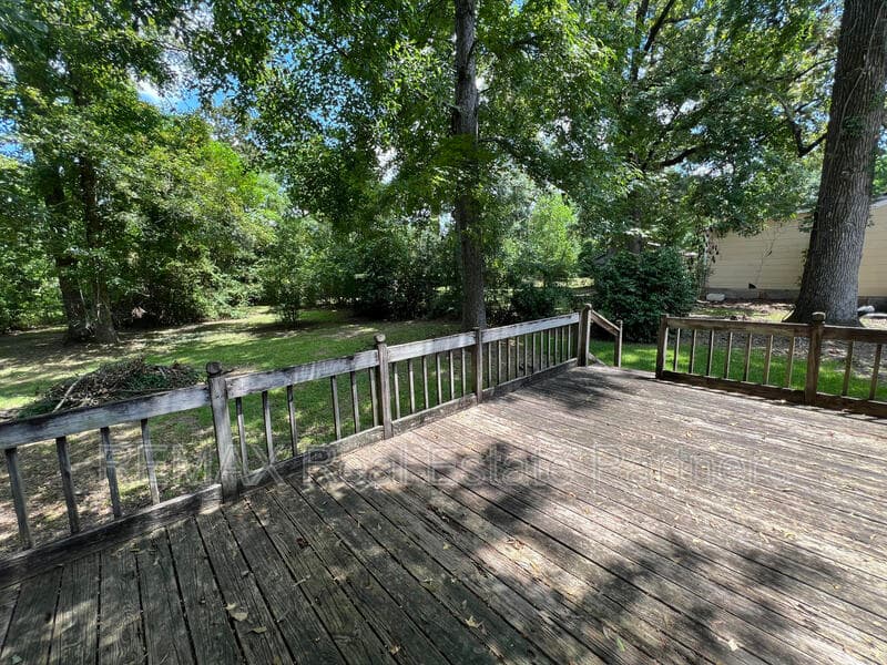 Hattiesburg House: 515 Melba Ave