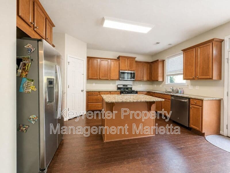 Marietta House: 302 Rosemont Park Ln
