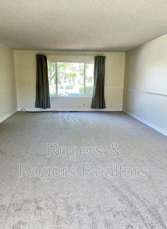 San Jose House: 276 Moraga Way