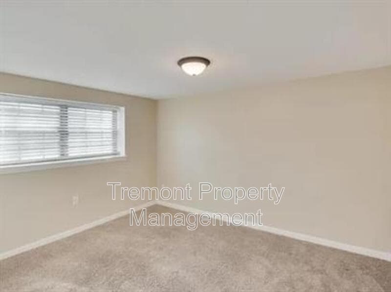 Chattanooga House: 615 Snow St