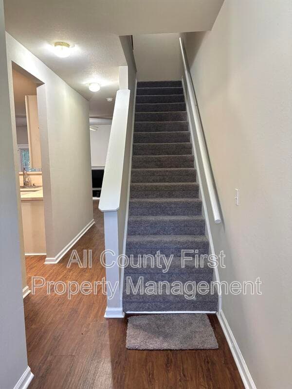 Unit 1
College Park House: 2829 Windsor Forrest Ct
