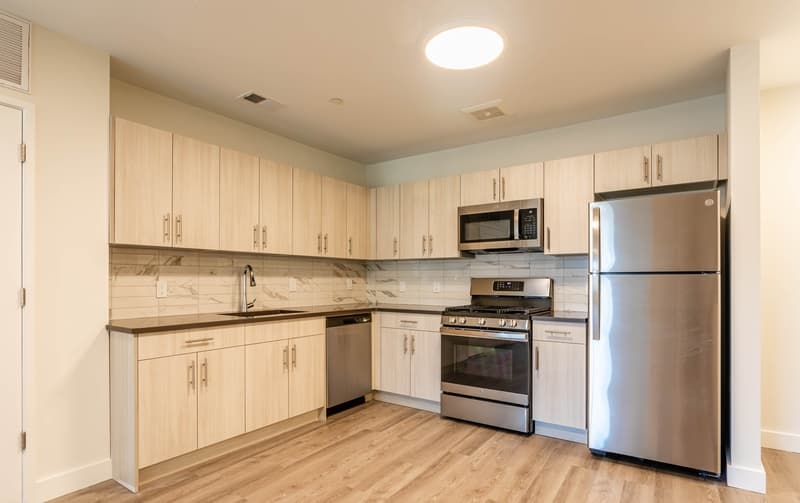 City of Orange Condo: 416 Highland Ave - 322