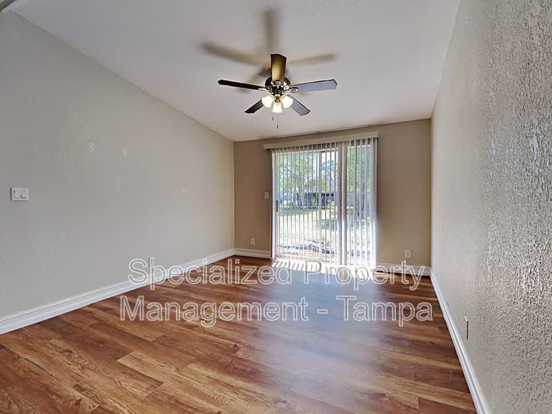 Spring Hill House: 13426 Tyringham St