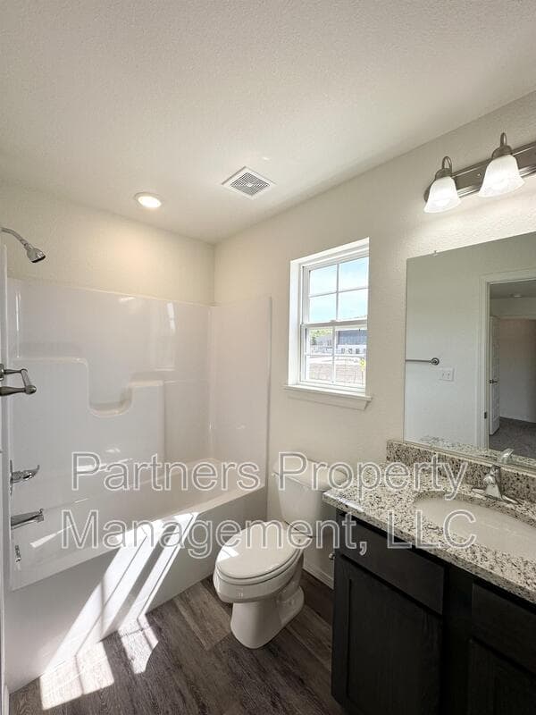 Fayetteville Condo: 940 South Amarillo Avenue - 1