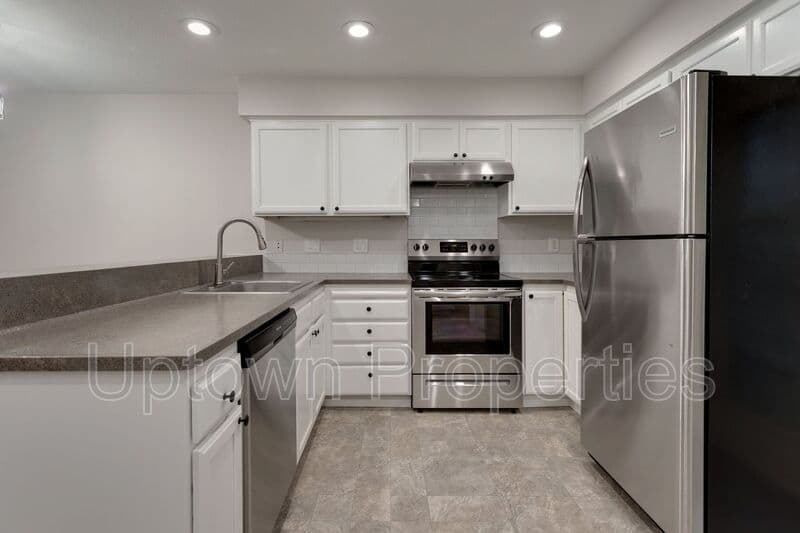 Beaverton House: 5290 SW 174th Ter