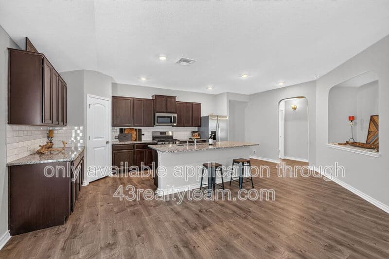 San Antonio House: 12919 Carreta Way