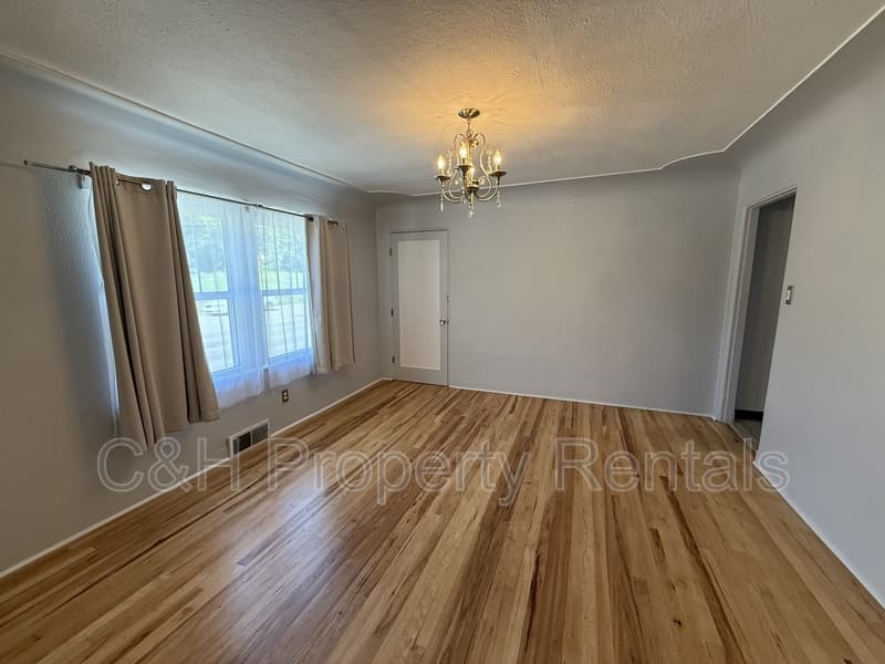 Billings Condo: 2423 Pine Street - 1