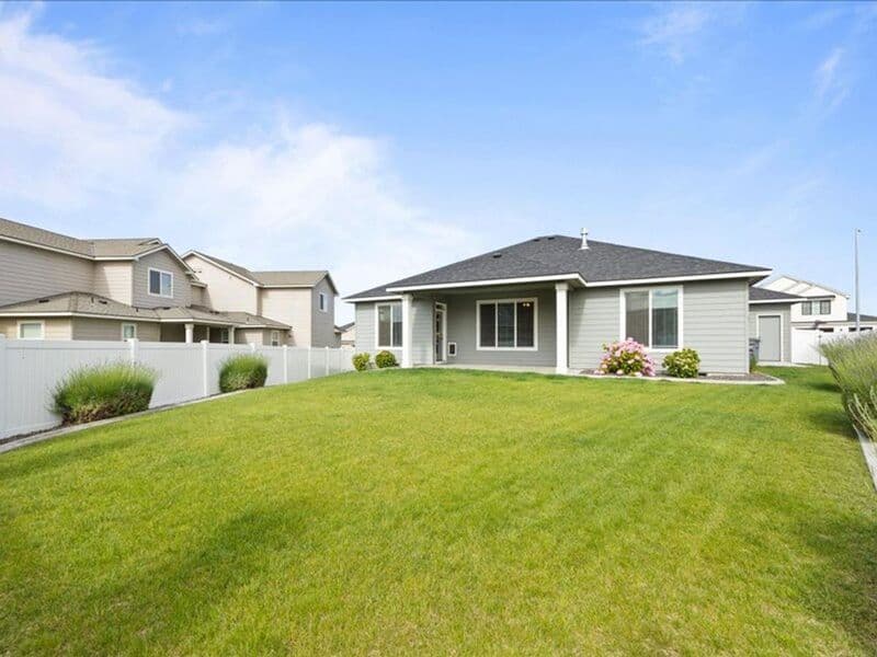 Richland House: 4725 Roark Dr