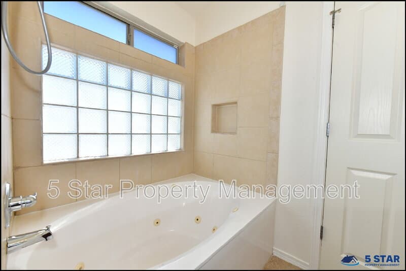 El Paso House: 736 Draco Pl !!