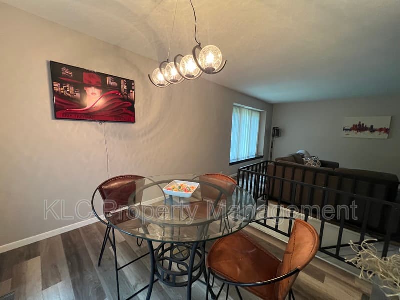 Des Moines House: 3805 Maquoketa Drive