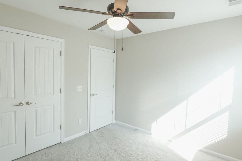 Savannah House: 94 Reese Way