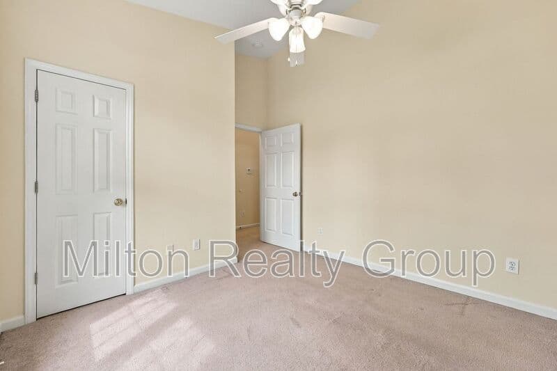 Angier Condo: 85 Brookmere Dr.