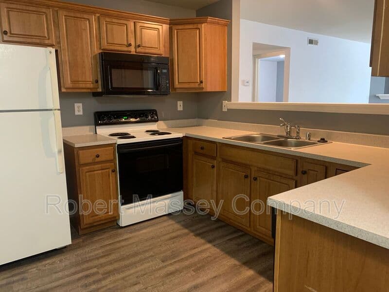 Louisville Condo: 1038 Brent Street
