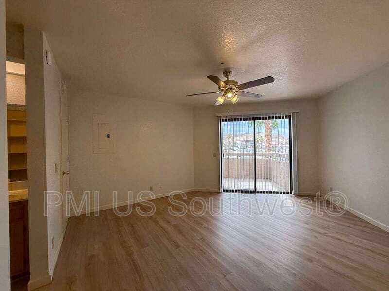 Bullhead City Condo: 1611 Highway 95