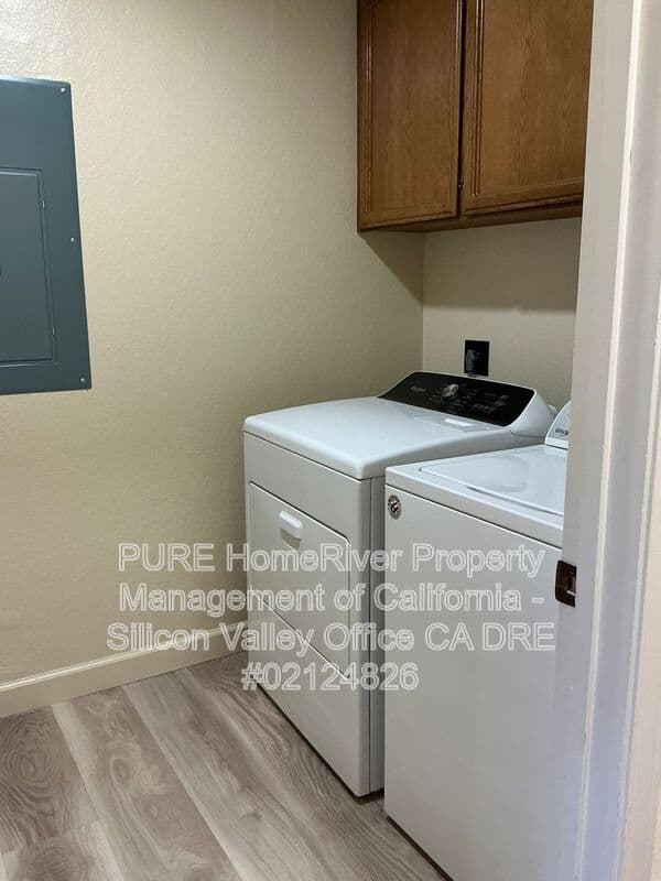 Cupertino House: 10180 Byerly Ct