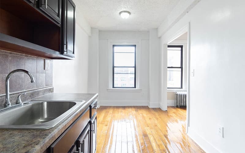 East Orange Condo: 106 S Harrison St - 304