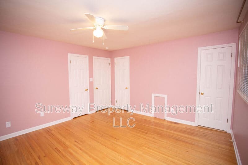 Cherry Hill House: 126 Sharrowvale Rd