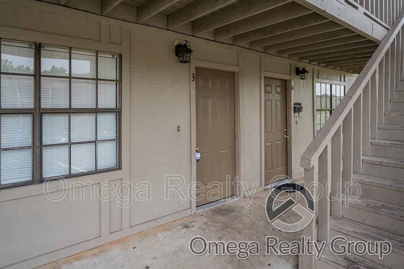 Phenix City Apartment: 901 25th Ave