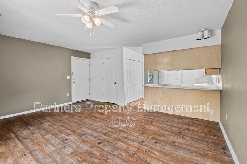 Fayetteville Condo: 1621 North Leverett Avenue - 7