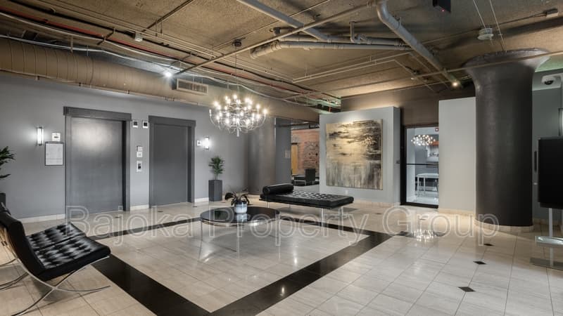 Detroit Condo: 6533 East Jefferson Avenue - 224