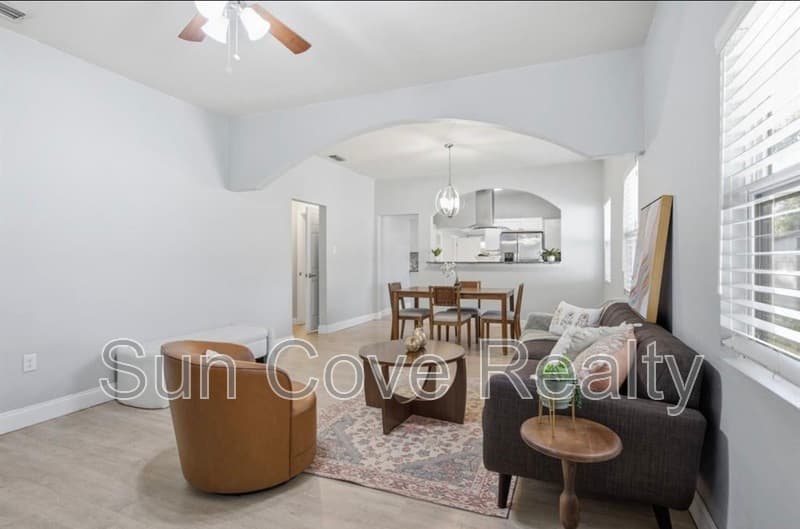 Tampa House: 2815 N Taliaferro Ave