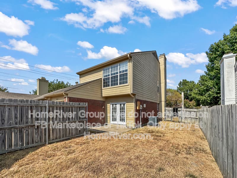 Garland Condo: 2417 Forestbrook Dr