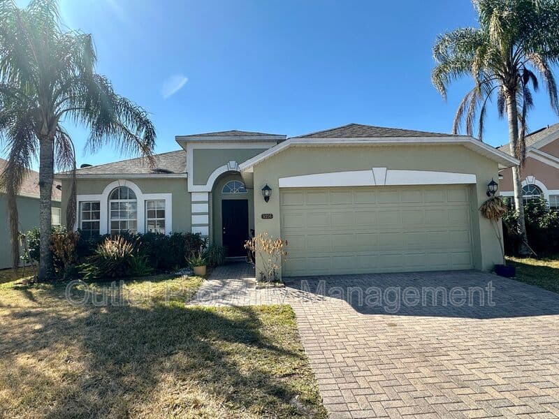 Orlando House: 9356 Monterey Bay Drive