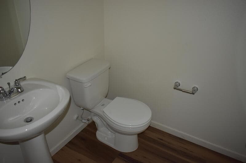 Merced House: 4297 Freemark Avenue