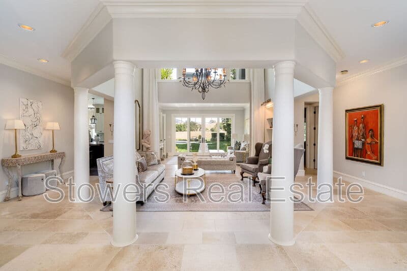 Danville House: 4482 Deer Ridge Rd
