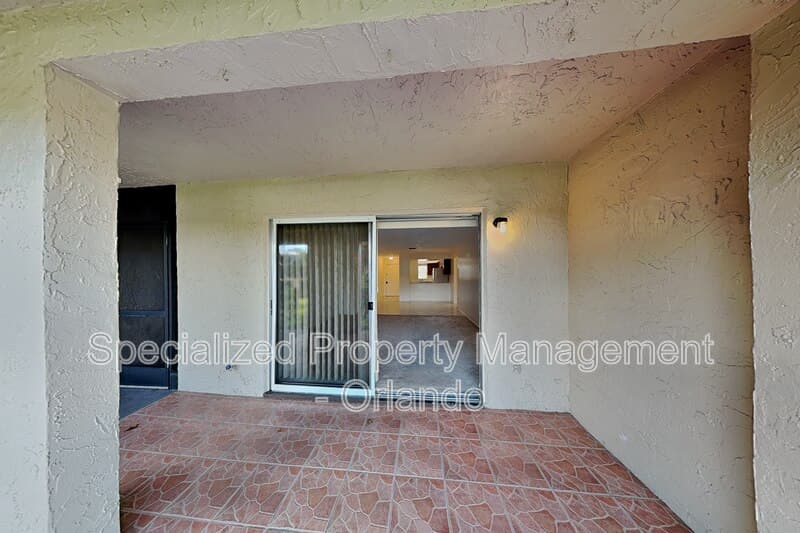 Altamonte Springs Condo: 613 E San Sebastian Ct