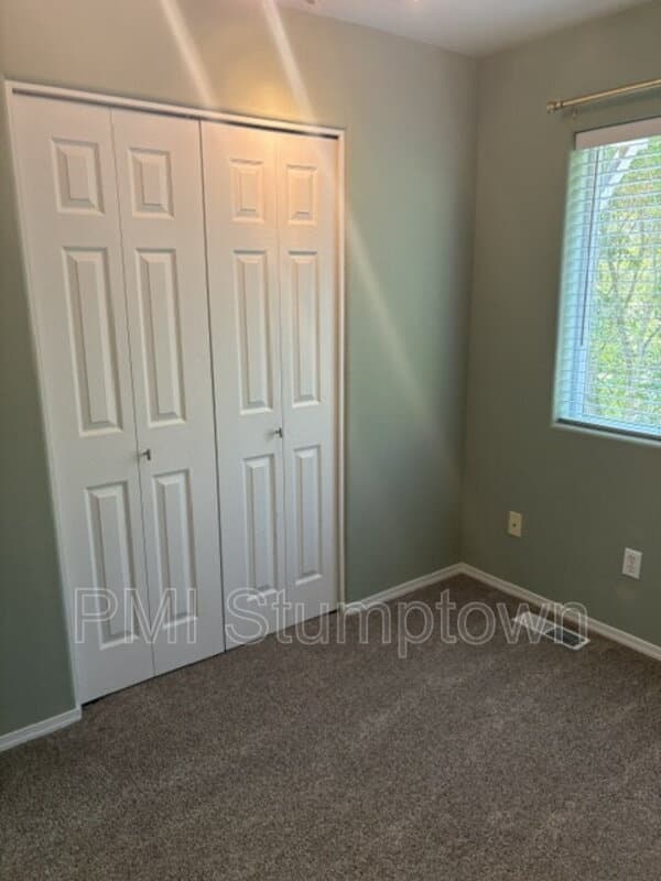 Portland Townhome: 14184 SW Barrows RD