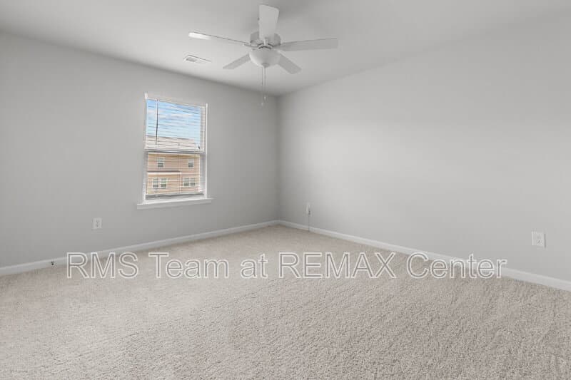 Auburn House: 1333 Maston Rd