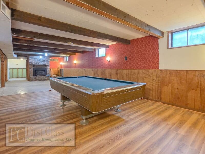 PORTLAND House: 13900 NW SPRINGVILLE RD