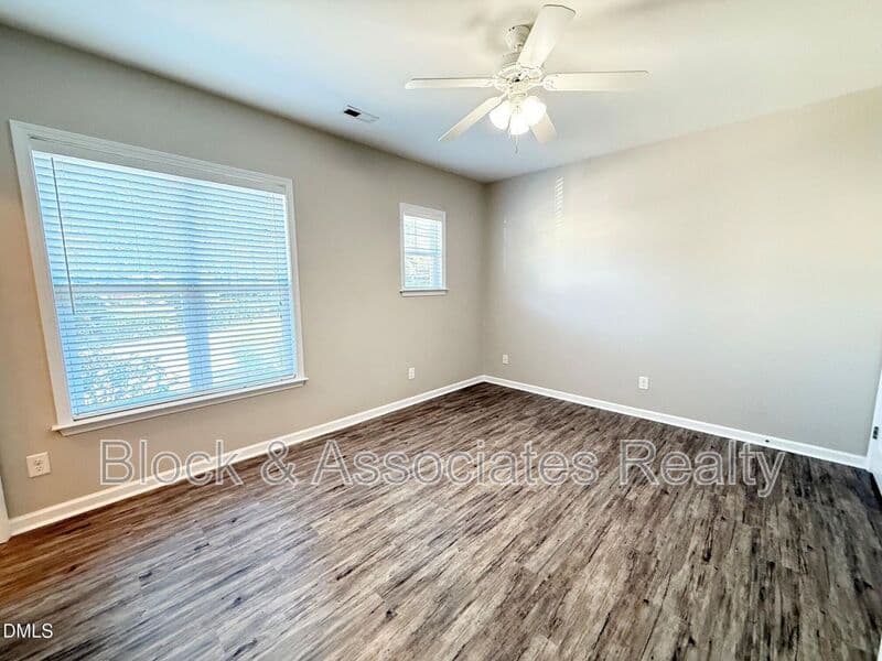 Wake Forest House: 163 Deacon Ridge St