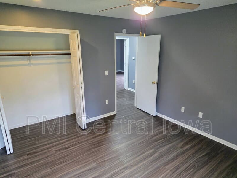 West Des Moines Condo: 1100 50th Street