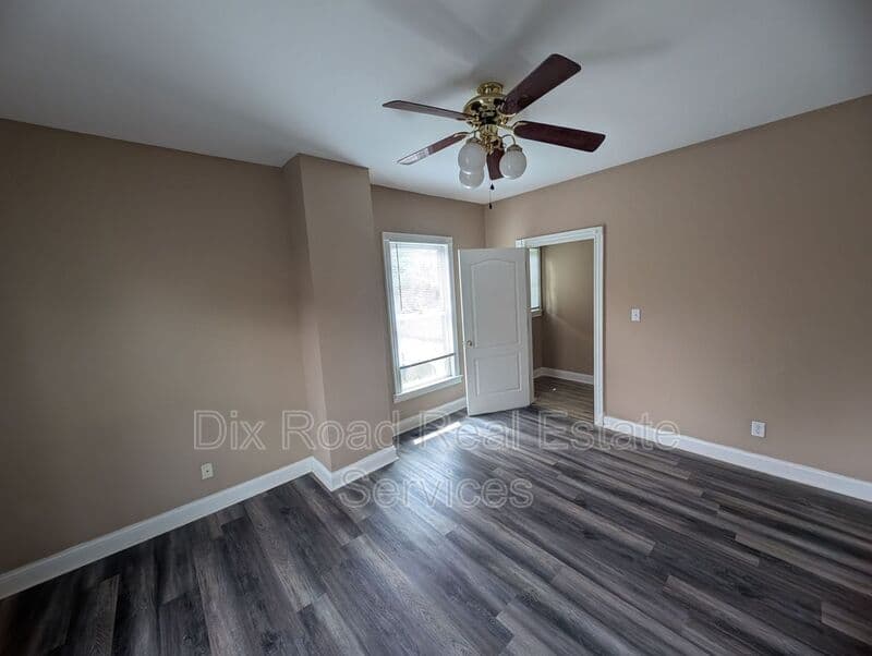 Dayton House: 140 Lexington Avenue