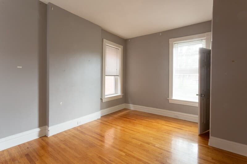 St. Louis Condo: 3628 A Wyoming St - 2F