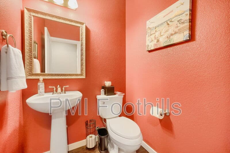 Arvada House: 15478 W 95th Ave